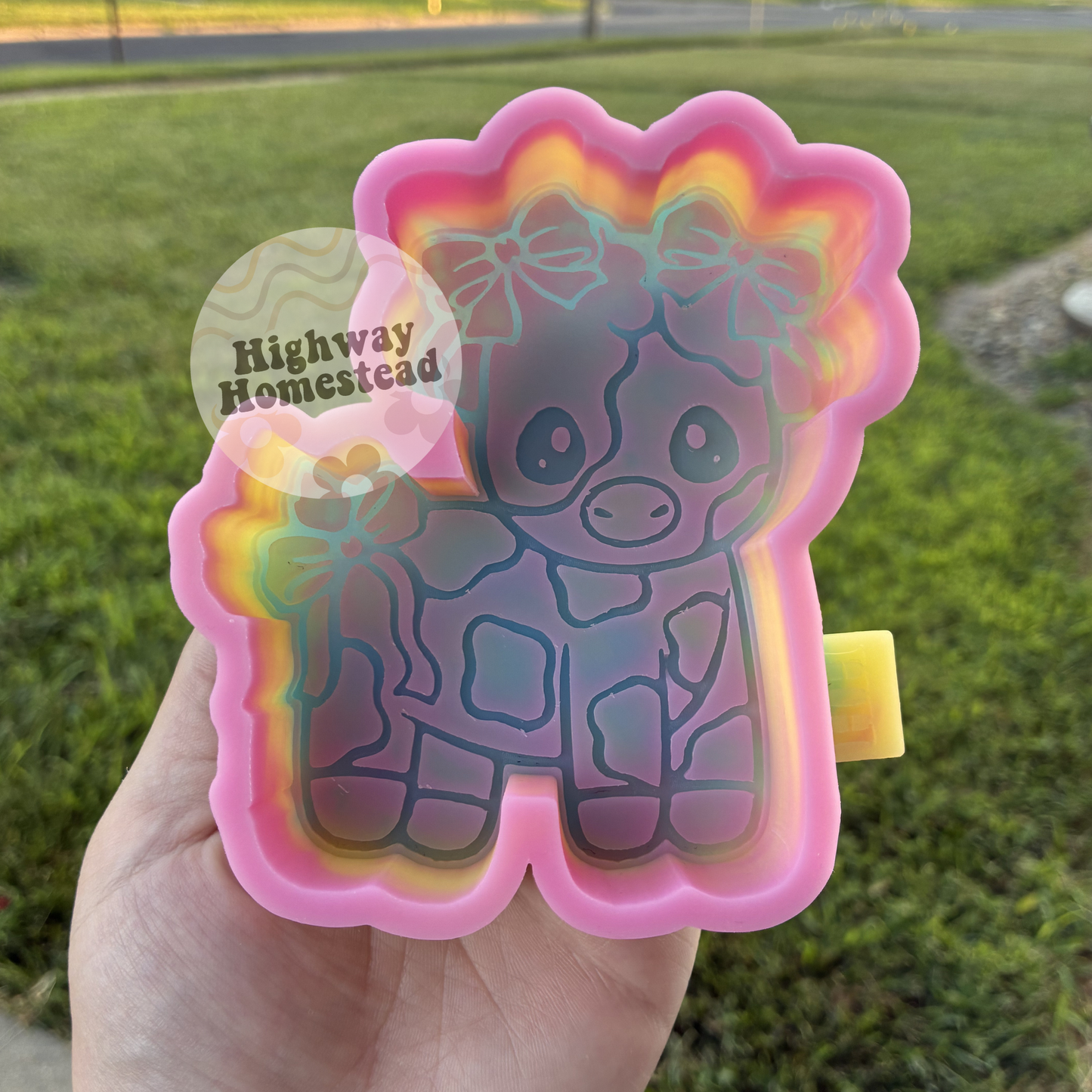 Cow with Bows Freshie Mold