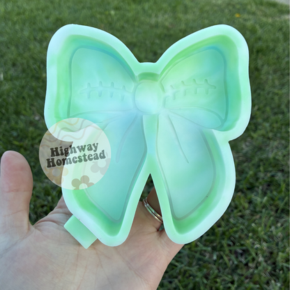 Football Laces Bow Freshie Mold