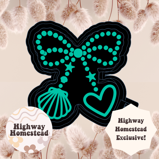 Pearl Bow with Heart Freshie Mold - HH Exclusive