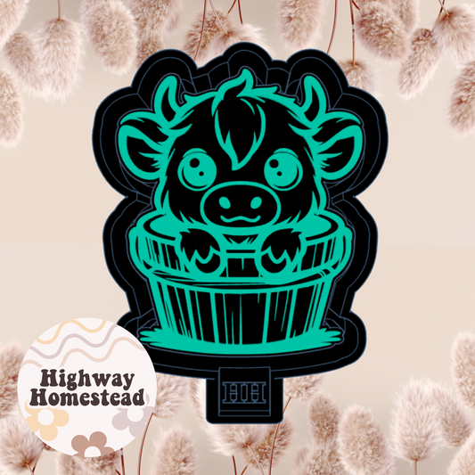Highland Cow in Bucket Freshie Mold