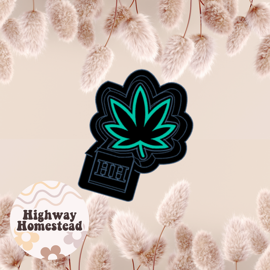 Marijuana Leaf Charm Freshie Mold