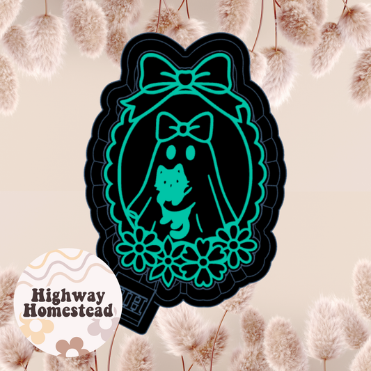 Ghost with Cat Freshie Mold
