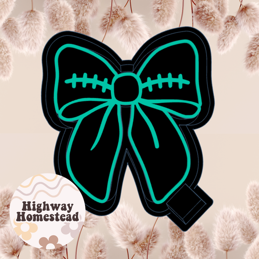 Football Laces Bow Freshie Mold