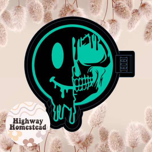 Melting Skull Smiley Freshie Mold